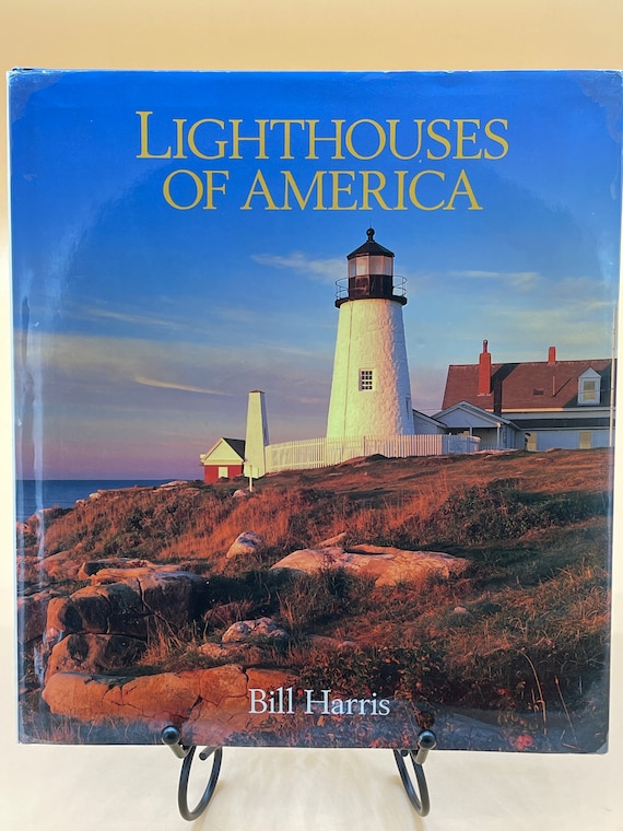 Lighthouse Books Lighthouses of America by Bill Harris 1991 Crescent Books Nautical History Books for Readers Gifts Coffee table books