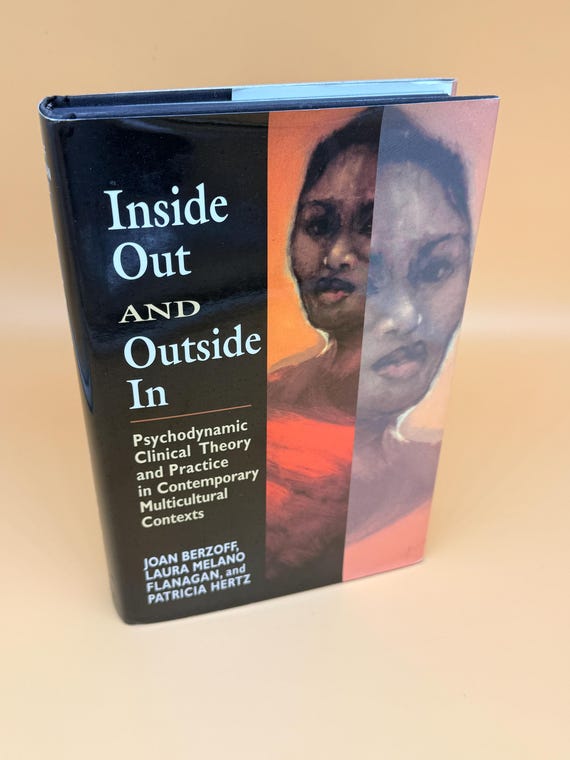 Inside Out and Outside In Psychodynamic Clinical Theory in Multicultural Contexts 1996 Aronson Publishing Psychology Psychiatric books