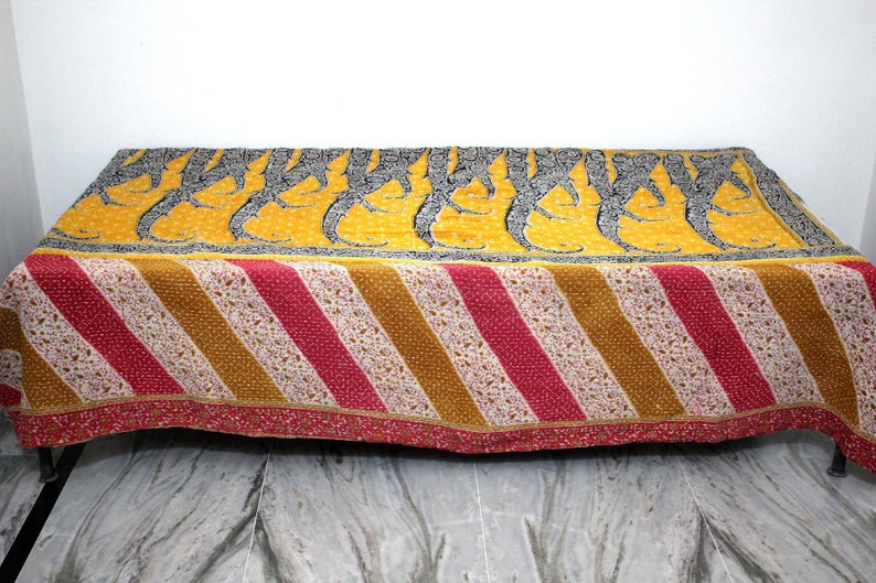 Indian Handmade Twin Size Reversible Floral Cotton Quilt Throw Embroidered Bohemian BedSpread Gypsy Blanket Ethnic Bedding Coverlet J095