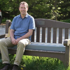 Seating Bench Pads  2,3 or 4 Seat Bench Swing Garden Water Resistant Seat Pad Cushion, Made In The UK, Bespoke sizes also available