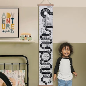 Gepersonaliseerde transport auto voertuig wegenkaart canvas hoogtegrafiek, groeimeter voor kinderen, kinderkamerdecoratie, wanddecoratie, in feet, inches en cm