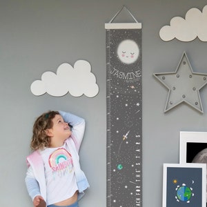 Reach for the Stars Moon Space Canvas Messlatte für Körpergröße, Kinder Wandbehang, blau, lila oder grau, in Fuß, Zoll und cm