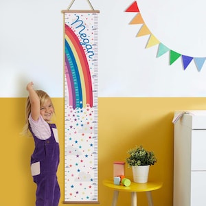 Personalisierte Regenbogen Sterne oder Herzen Leinwand Maß Messlatte, Kinder Wachstumsmesslatte, Wandbehang, weiß, blau oder grau in Fuß, Zoll und cm
