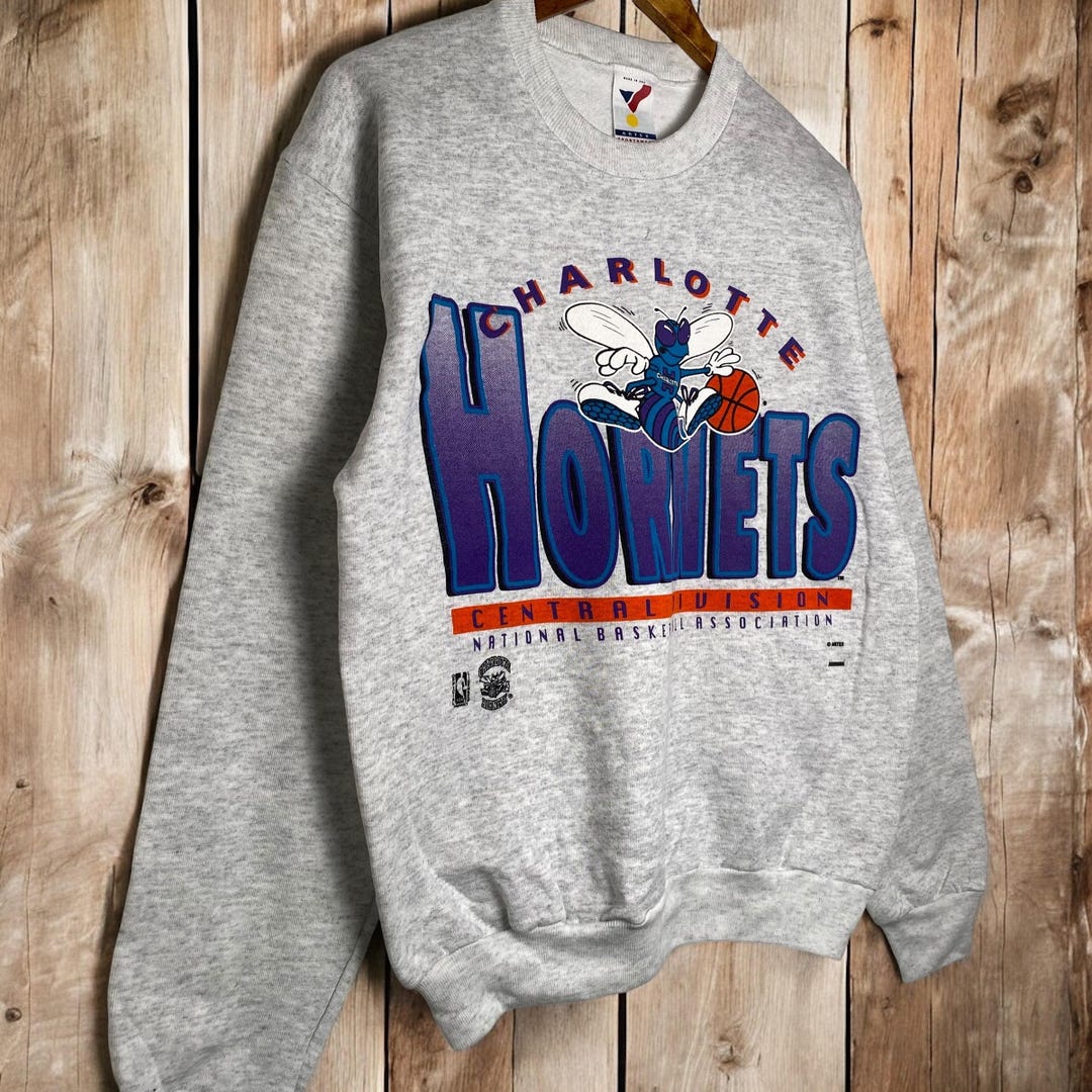 VINTAGE HORNET CREWNECK SWEATSHIRT