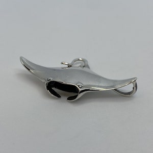 Sterling Silver Manta Devilfish Stingray Black Nylon cord Adjustable Pendant Necklace Silver Sun Style Jewelry Design Handmade From Bali