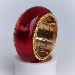 Kejsar Caligula Unik Ring Gult Guld 18K Glas Färg Blodrubin Handgjorda Snidade Smycken Design Från Bali