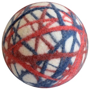 Vilten bal kleurrijk Made in Germany 100% wol plasticvrij Zachte speelbal voor binnen Stoffen bal kinderen Indoor bal cadeau afbeelding 5