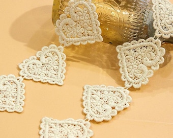 Heart Cotton Lace Trim: Beige Sewing & Crafting Décor, 2 inches wide priced by the yard