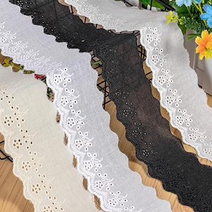 Cotton Lace Trim with Scalloped Edge - White Broderie Anglaise Trim for Sewing, Crafting & DIY Projects - Beautiful and Elegant Décor
