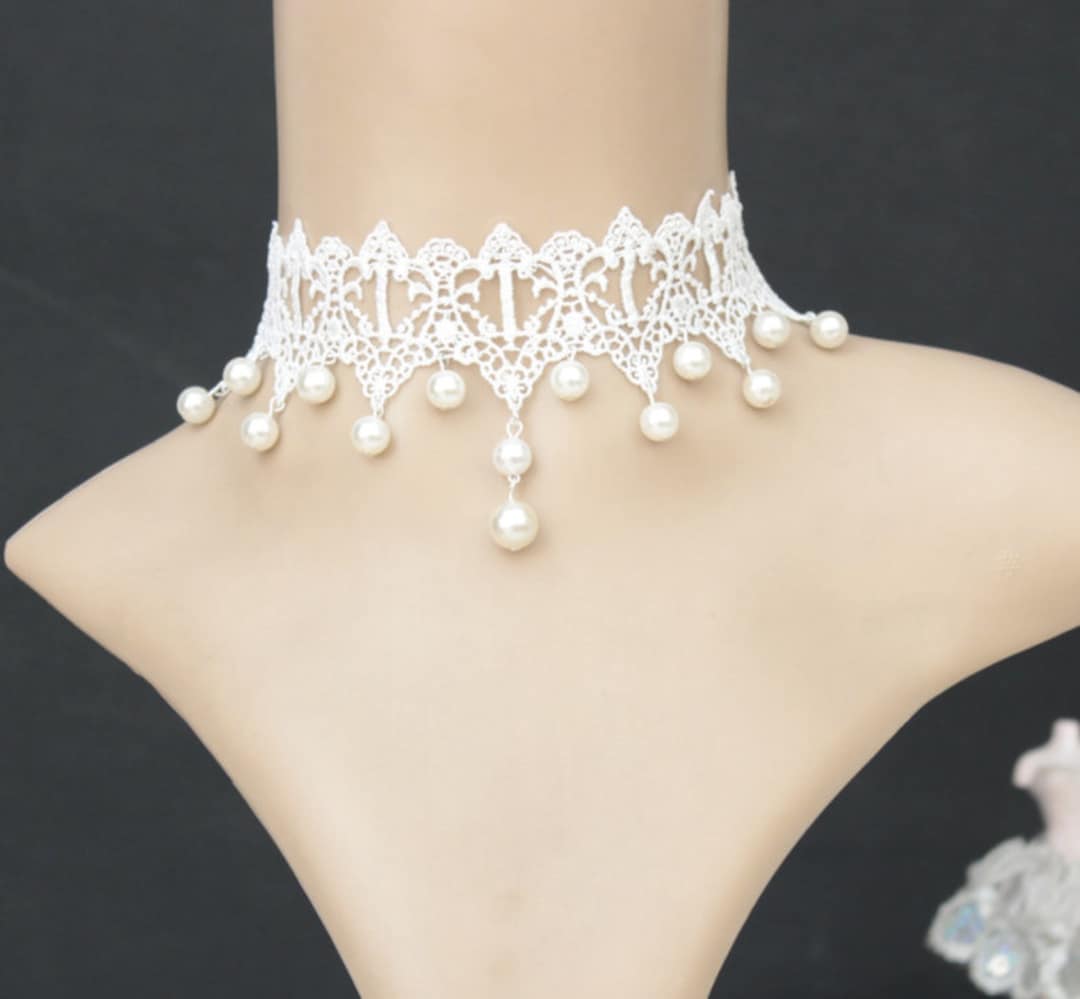 Lace Pearl Choker: Vintage Victorian Gothic Necklace - Etsy