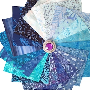 Batik 100% Baumwolle 40 x Anhänger 5 "x 5" Quadrate Blau