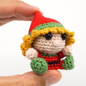 Mini Weiblicher Weihnachtself Häkelanleitung Amigurumi PDF Anleitung Bild 5