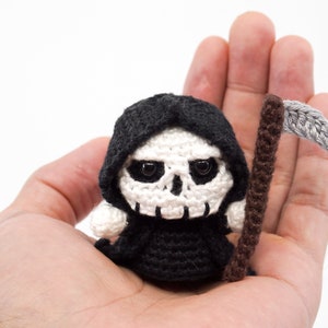 Mini Grim Reaper Crochet Pattern Amigurumi PDF Pattern image 3