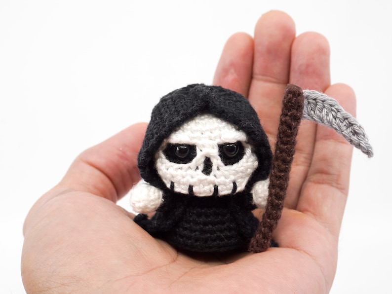 Mini Grim Reaper Crochet Pattern Amigurumi PDF Pattern image 3