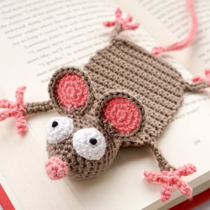 Mouse Bookmark Crochet Pattern | Amigurumi PDF Pattern