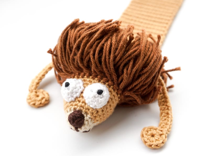 Löwen Lesezeichen Häkelanleitung Amigurumi PDF Anleitung Bild 4