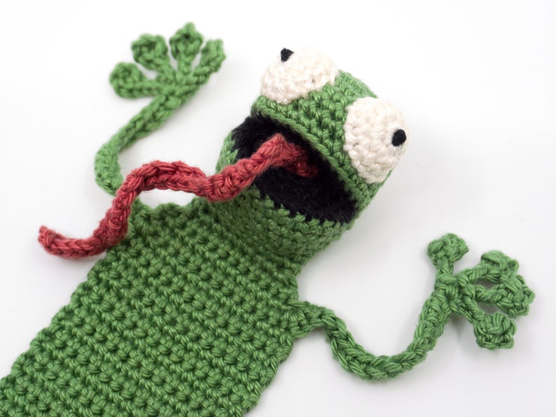 Frog Bookmark Crochet Pattern Amigurumi PDF Pattern image 4