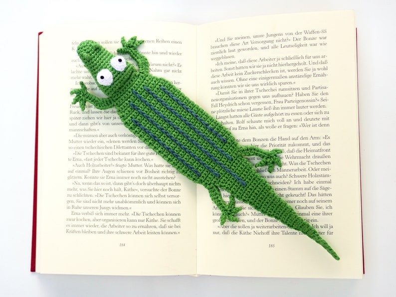Crocodile Bookmark Crochet Pattern Amigurumi PDF Pattern image 6