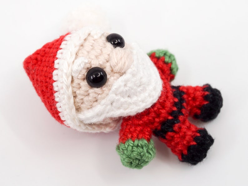 Mini Noso Weihnachtsmann Häkelanleitung Amigurumi PDF Anleitung Bild 7