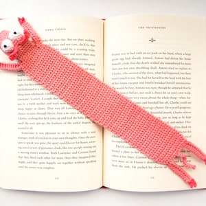 Pig Bookmark Crochet Pattern Amigurumi PDF Pattern image 2