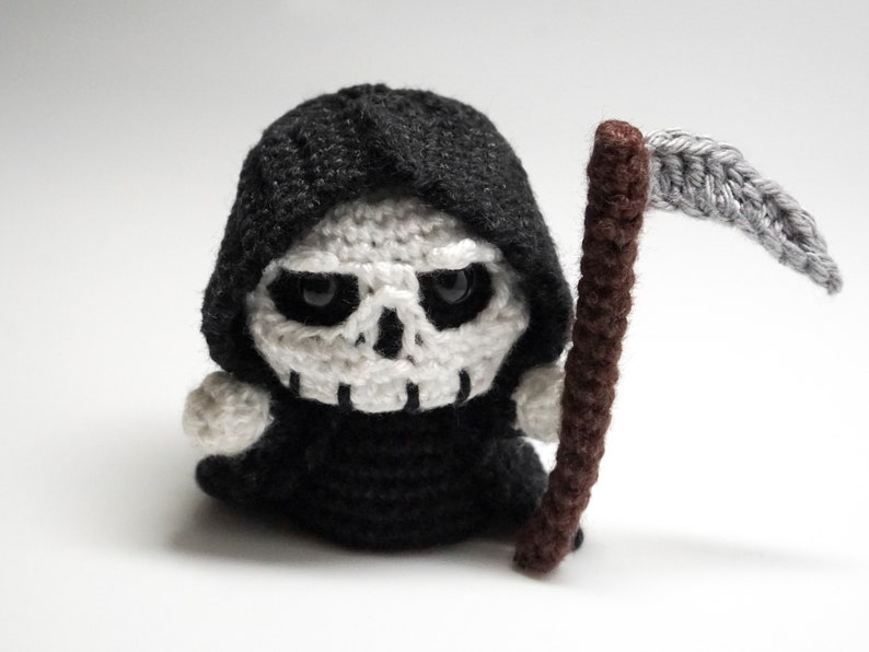 Mini Grim Reaper Crochet Pattern Amigurumi PDF Pattern image 2