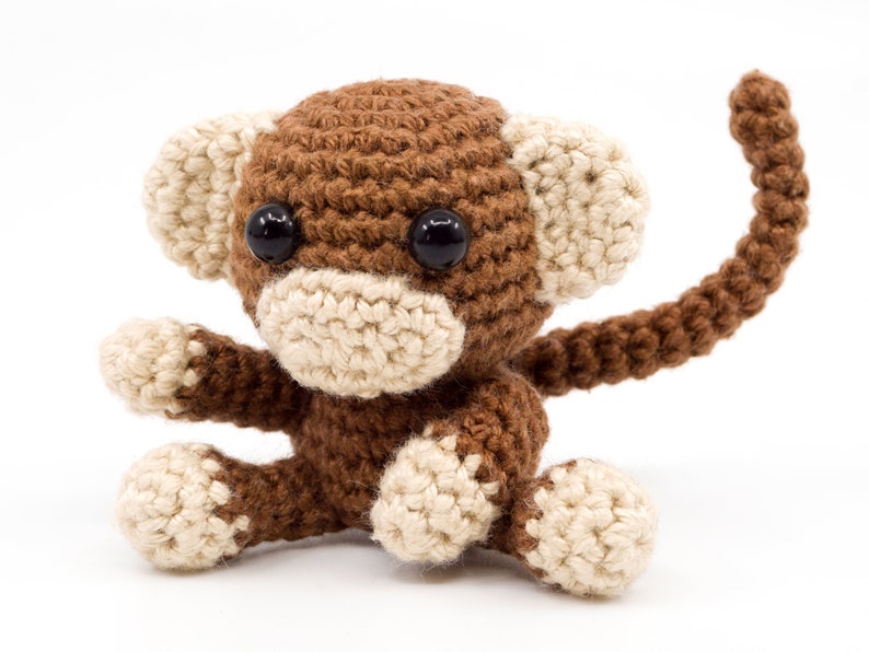 Mini Affe Häkelanleitung Amigurumi PDF Anleitung Bild 1