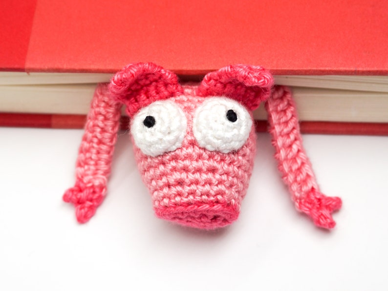 Pig Bookmark Crochet Pattern Amigurumi PDF Pattern image 3