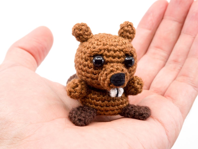 Mini Biber Häkelanleitung Amigurumi PDF Anleitung Bild 3