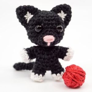 Mini Noso Cat Crochet Pattern | Amigurumi PDF Pattern