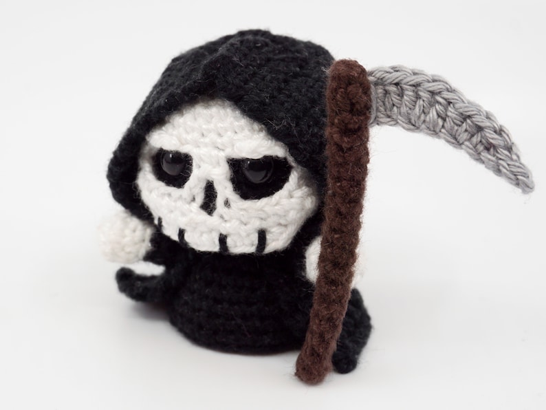 Mini Grim Reaper Crochet Pattern Amigurumi PDF Pattern image 1
