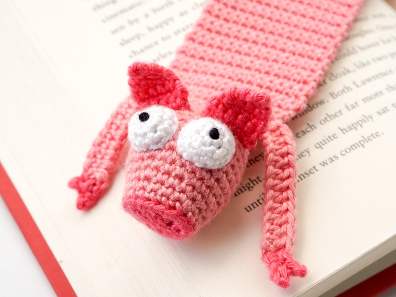 Pig Bookmark Crochet Pattern Amigurumi PDF Pattern image 4