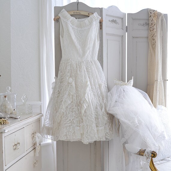 Vintage 50s tea length wedding dress