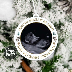 Baby Coming 2024 Ultraschall-Weihnachtsverzierung | Schwangerschaft Ankündigung Foto Weihnachtsschmuck Baby Kommen 2024 Wir sind Schwanger Ornament