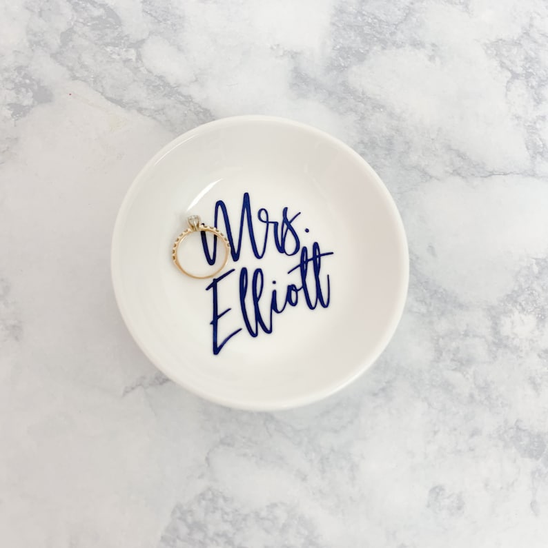 Personalized Mrs Ring Dish Engaged Ring Dish Personalized Ring Dish Gift for Bride Engaged Gift Ring Dish Stocking Stuffer Mrs Gift image 5