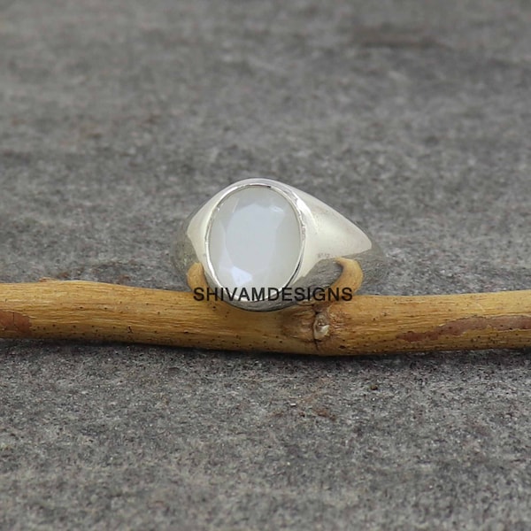 Moonstone Signet Ring, Mans Signet Ring, Sterling Silver Ring,Statement Ring, Wedding Man's Ring, Christmas Gift ring, Gift for Her Ring