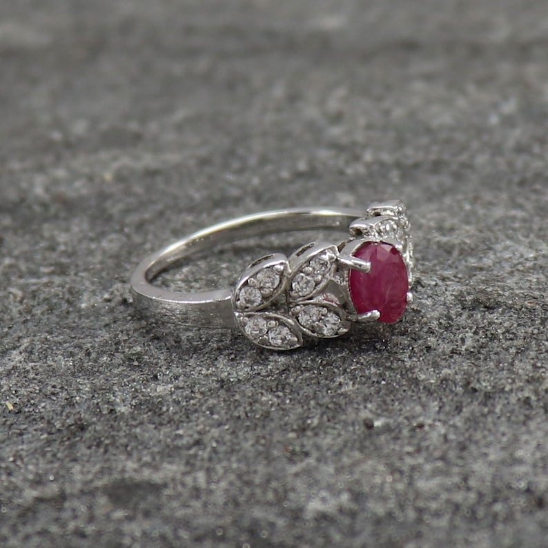 925 Sterling Silver Ring Natural Ruby Ring Antique Jewelry Engagement Promise Ring Antique Ring EY126 Ring Size US 8 Silver Band Ring