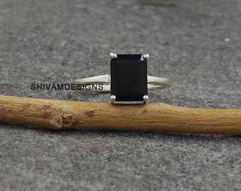 Anillo de plata de ley 925 con ónix negro natural