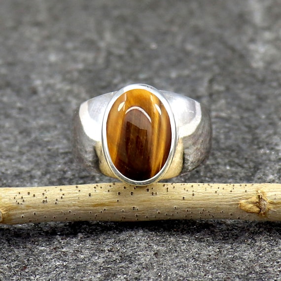 Eye Catching Native American Navajo Tiger Eye Dome Sterling Silver Ring Eye Catching Native American Navajo Tiger Eye Dome Sterling Silver Ring