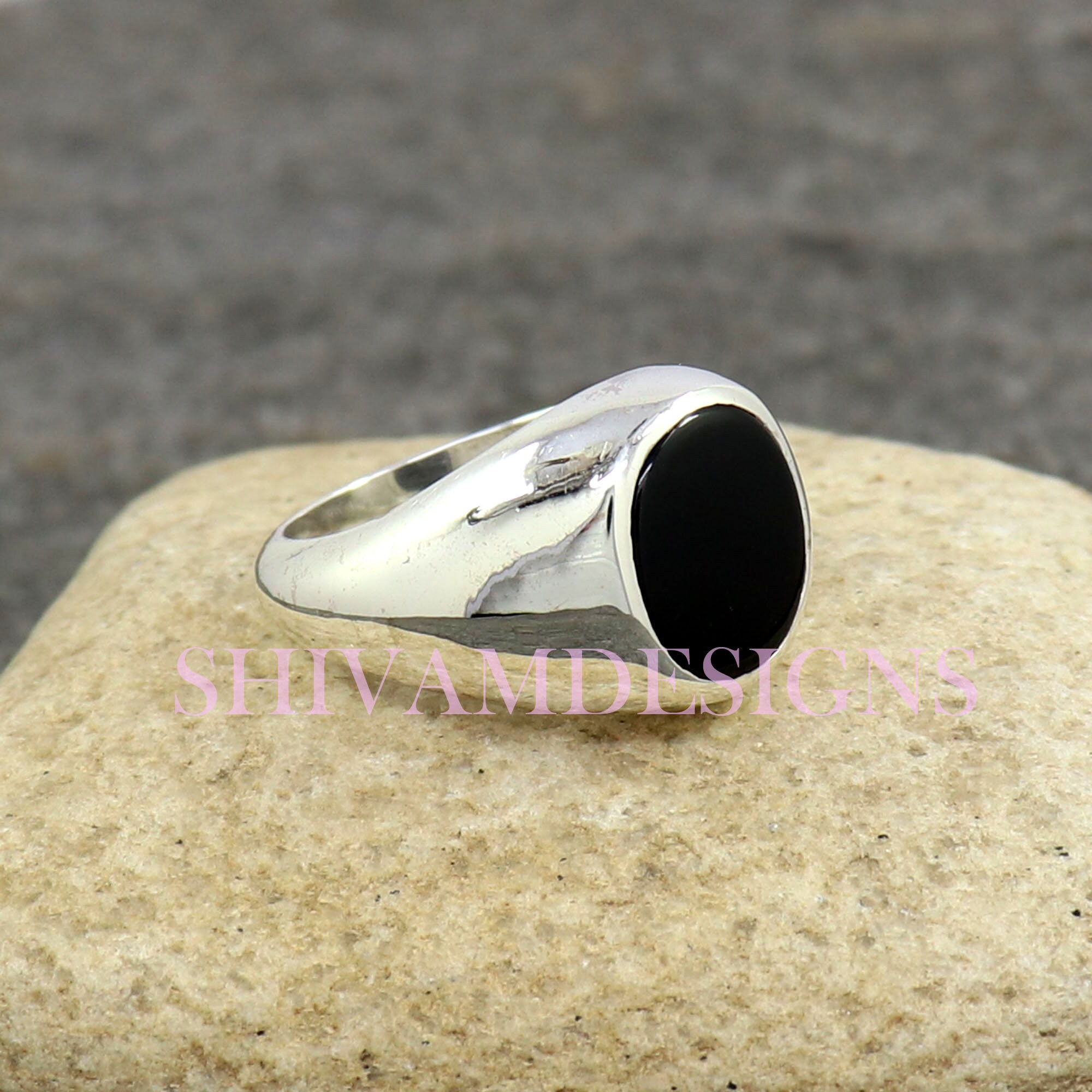 mens onyx signet ring