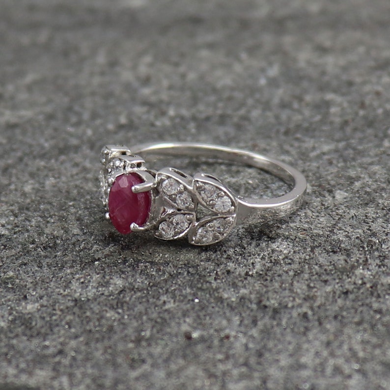 925 Sterling Silver Ring Natural Ruby Ring Antique Jewelry Engagement Promise Ring Antique Ring EY126 Ring Size US 8 Silver Band Ring