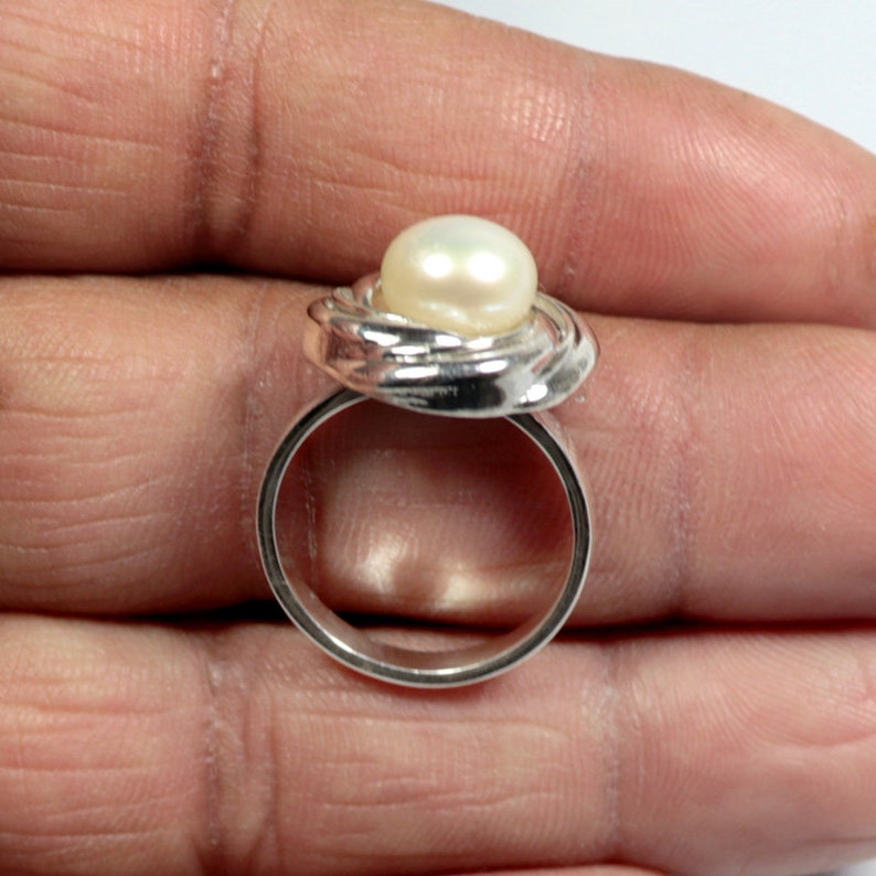 Size 4 to 15 Natural Freshwater Pearl Ring 925 Sterling Silver Ring Flower Designer Silver Band Ring Wedding Gift Natural Gemstone Ring