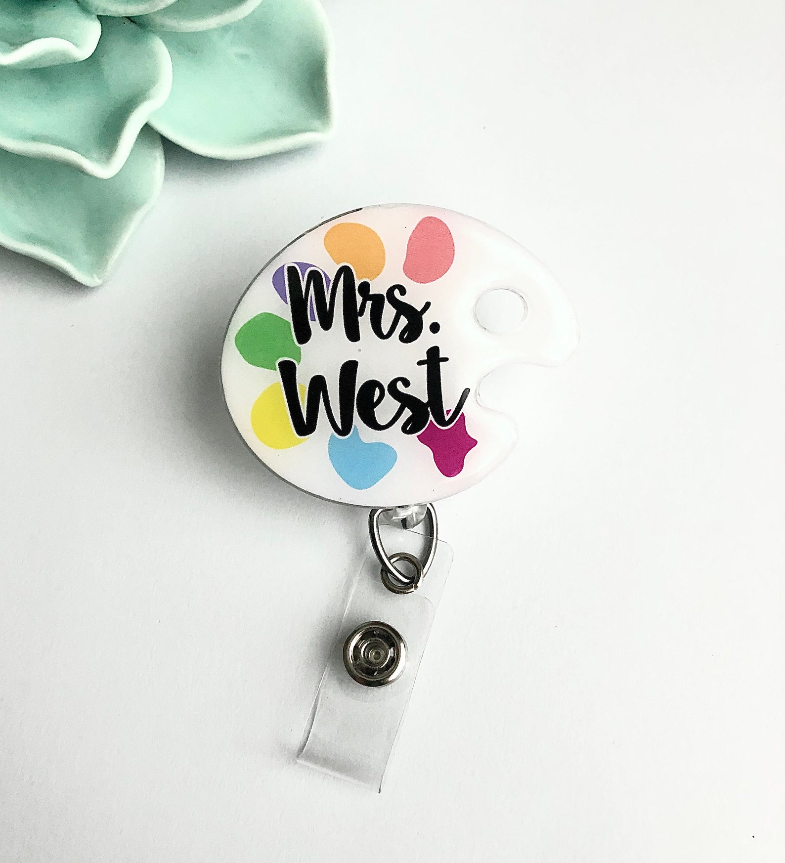 32 Thoughtful Art Teacher Gift Ideas that Show Your Appreciation 10