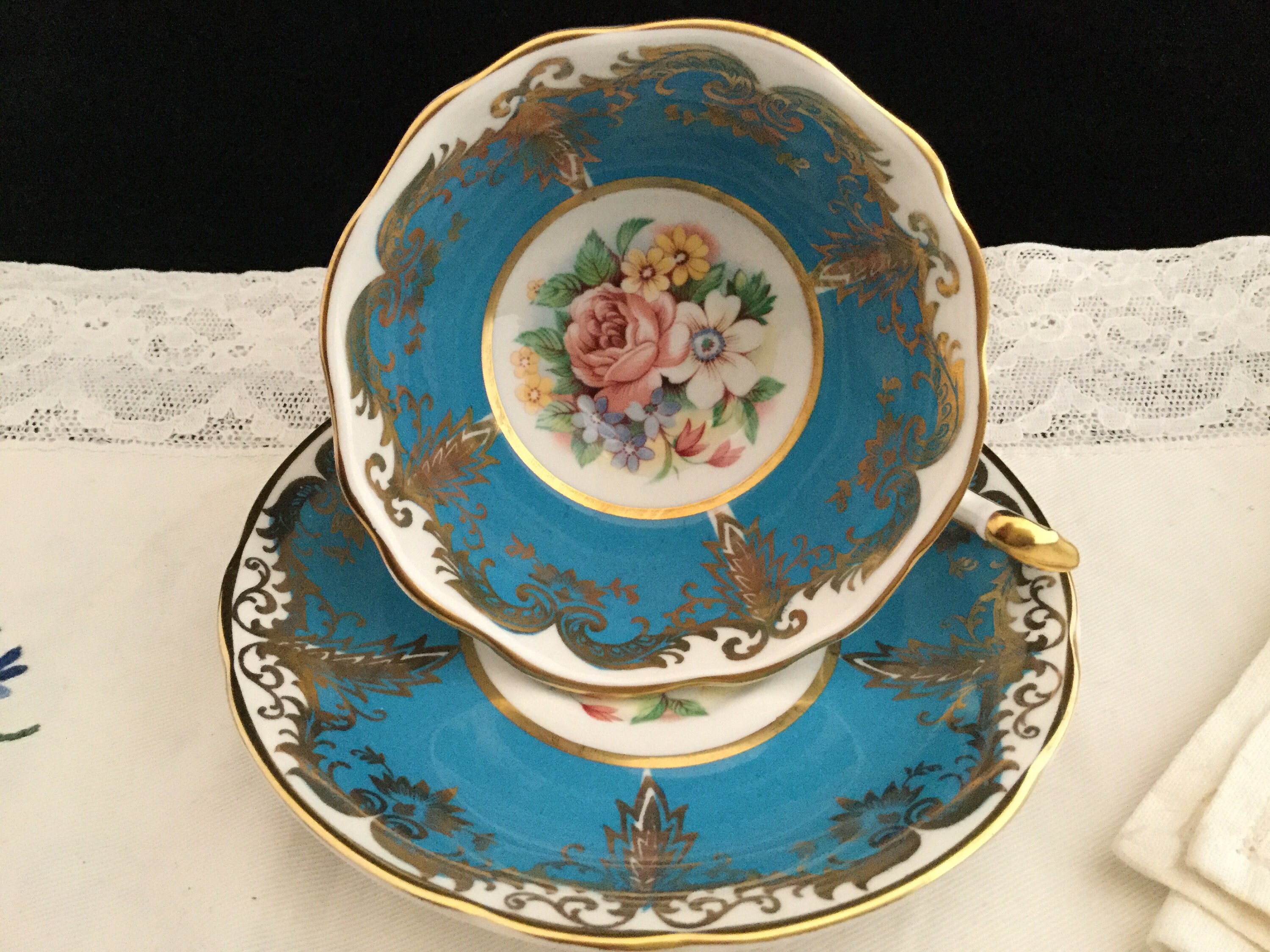 Paragon by Appointment to Her Majesty the Queen Fine Bone China Kingston Tea Cup and Saucer