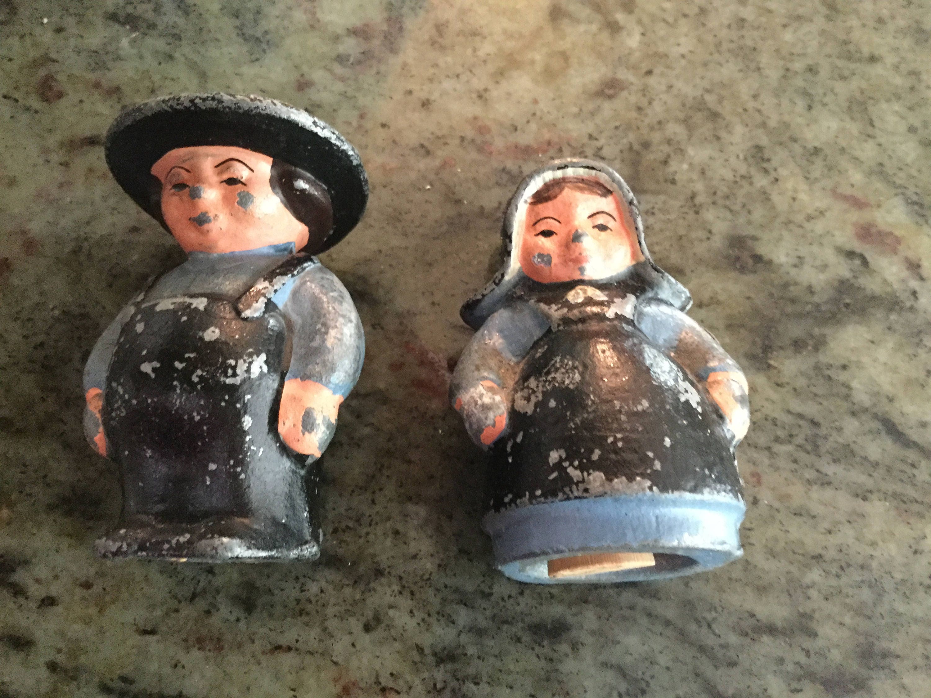 Vintage Amish Couple Man and Woman Salt & Pepper Shakers Cast - Etsy