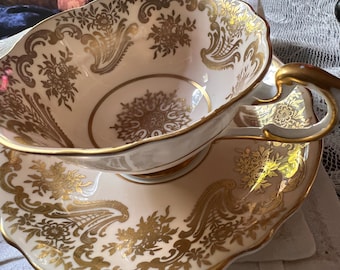 Paragon Bone China Tea Cup and Saucer, Blush & Gold Double Warrant