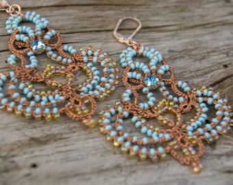 Boucles d'oreilles lustre en cuivre, boucles d'oreilles frivolité, lustres en perles de style vintage, boucles d'oreilles en dentelle fabriquées à la main, cadeau unique pour petite amie