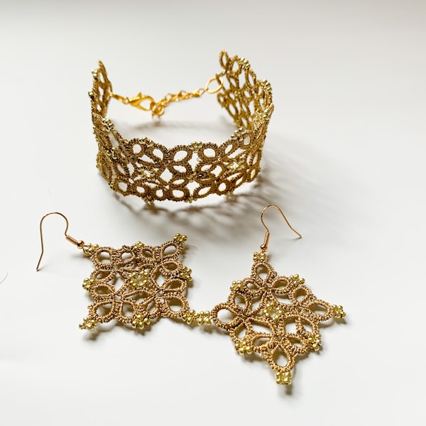 Beaded Tatted Lace Bracelet & Earrings Set - Mother's Day Gifts. Gold Lace Bracelet, Lace anniversary Gift for Wife, Tatting Jewelry Set