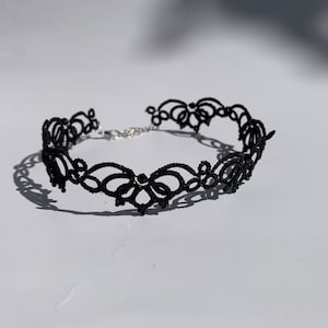 Choker Goth for Women - Alt Bride Victorian Gothic Wedding Choker, Delicate Black Tatting Choker, Handmade Lace Jewelry Gift