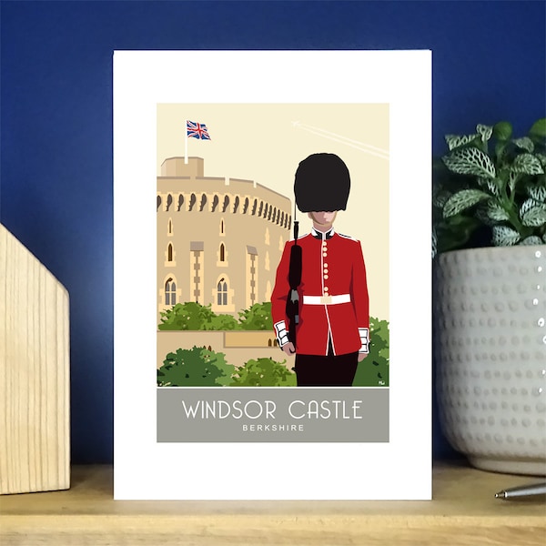 Windsor Castle, Scots Guard, Berkshire. A6 Blanc  Portrait Greetings Card.