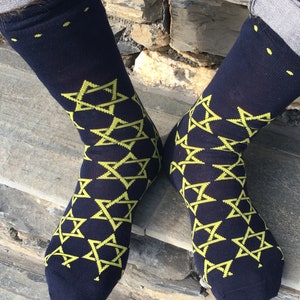 Men&#39;s &#39;Star of David&#39; Hanukkah socks. Hanukkah gift/ Bar Mitzvah/ gift for men / Novelty / Bat Mitzvah / Festival of Lights